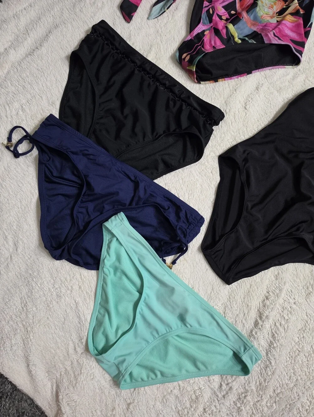 Bobbie Brooks size medium